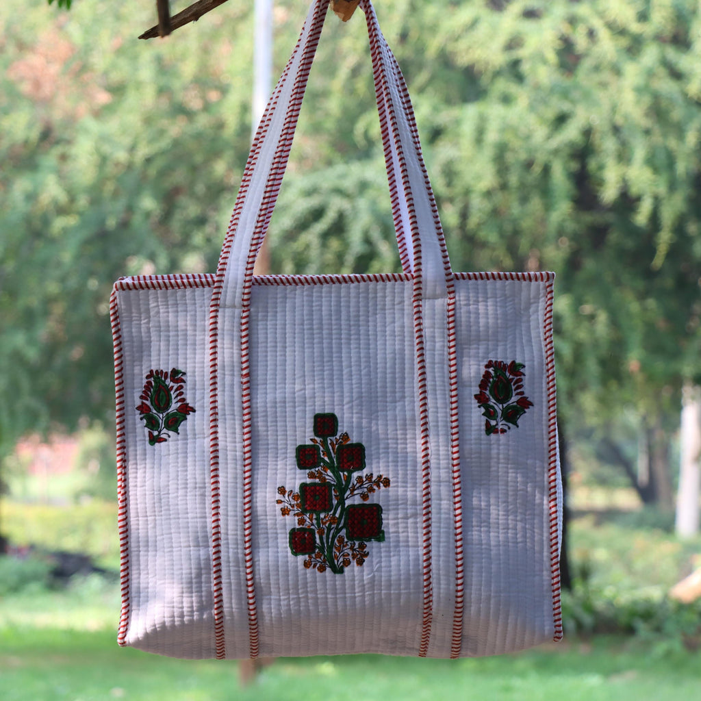 Handmade Quilted Tote Bag with Floral Embroidery, Cotton White Shoulder Bag, Eco Friendly Reusable Bag, Boho Everyday Carry Tote