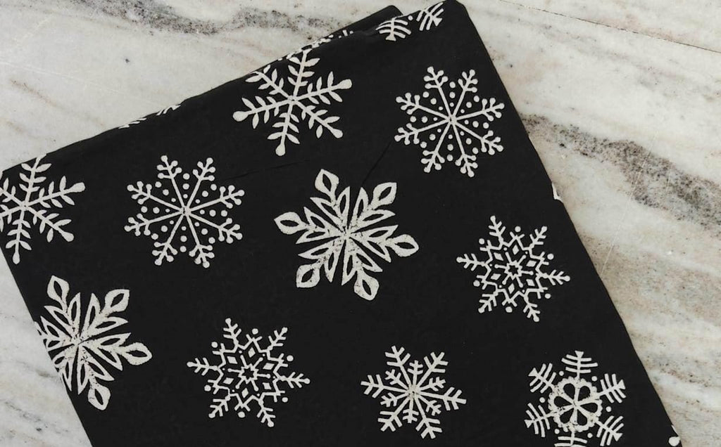 Black Cotton Fabric with White Snowflake Print, Christmas Winter Fabric by the Yard, Quilting, Sewing & Holiday Crafts, Loose Running Fabric