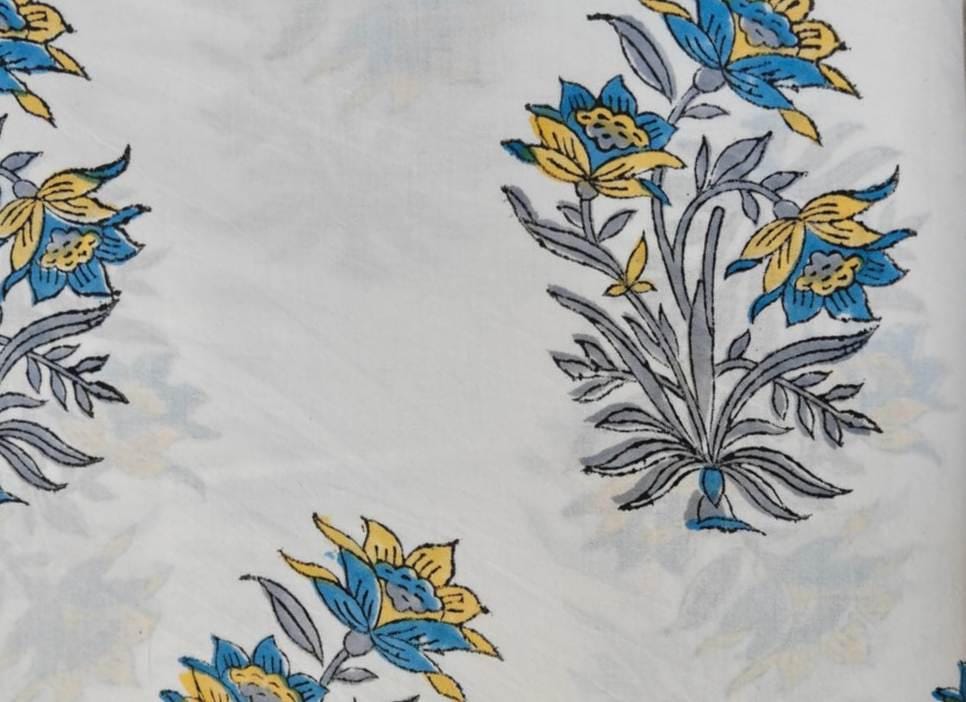 Summer Floral Cotton Fabric, Soft Printed Cotton Fabric by the Yard Blue Yellow Flower Pattern for Dressmaking Breathable Cotton for Dresses