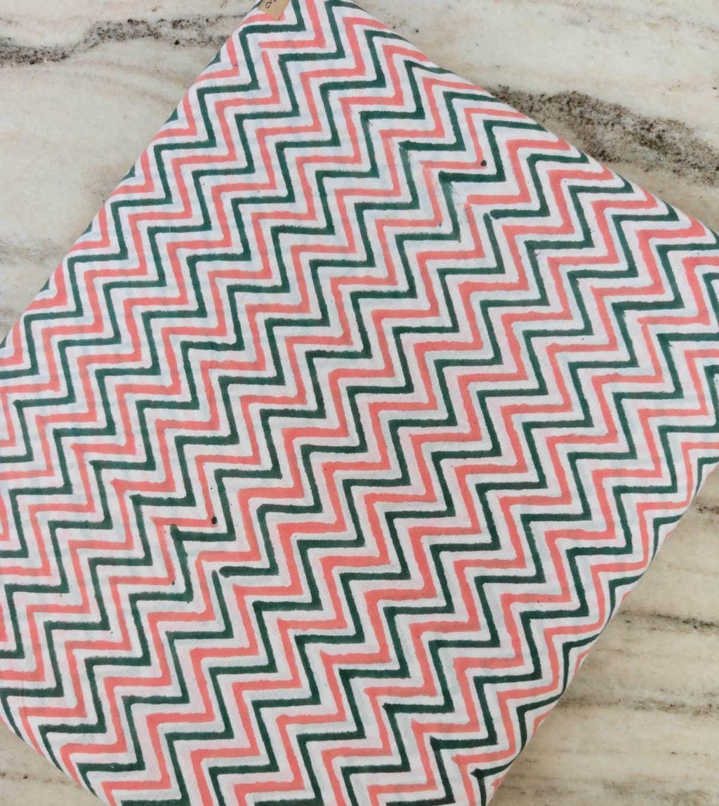 Coral and Green Chevron Cotton Fabric, Zig Zag Geometric Print, Modern Chevron Fabric by the Yard Quilting Cotton Trendy Sewing Craft Fabric