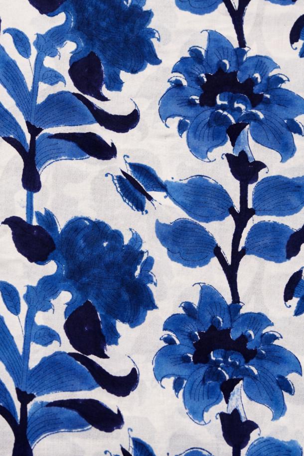 Blue Floral Cotton Fabric, Hand Block Print Fabric by Yard, White Indigo Flower Print Cotton Cloth for Sewing, Quilting, Dressmaking, Napkin