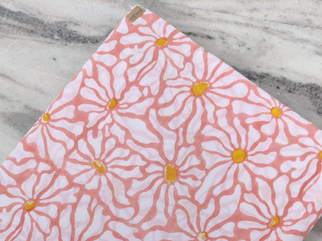 Peach Daisy Floral Cotton Fabric, Soft Cotton Floral 100% Cotton Fabric By The Yard, Quilting, Sewing, Dressmaking, Textile Fabric