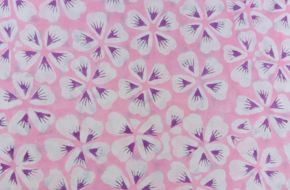 Pink Floral Cotton Fabric, White Purple Flower Print Fabric, Soft Lightweight Cotton Yardage, Summer Dress Quilting Craft Fabric, Napkins