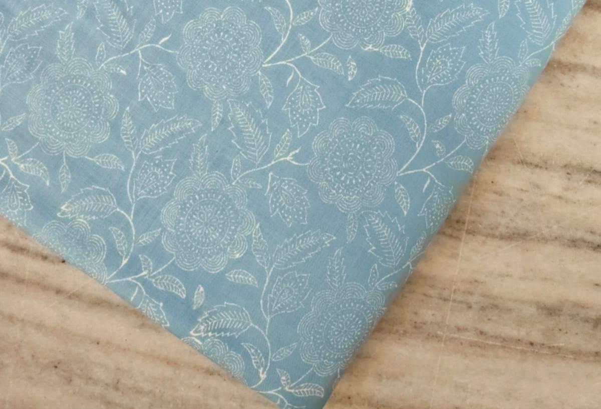 Blue Floral Cotton Fabric by the Yard, White Botanical Print Sky Blue Fabric, Quilting Fabric, Loose Running Fabric, Handmade Napkin Fabric
