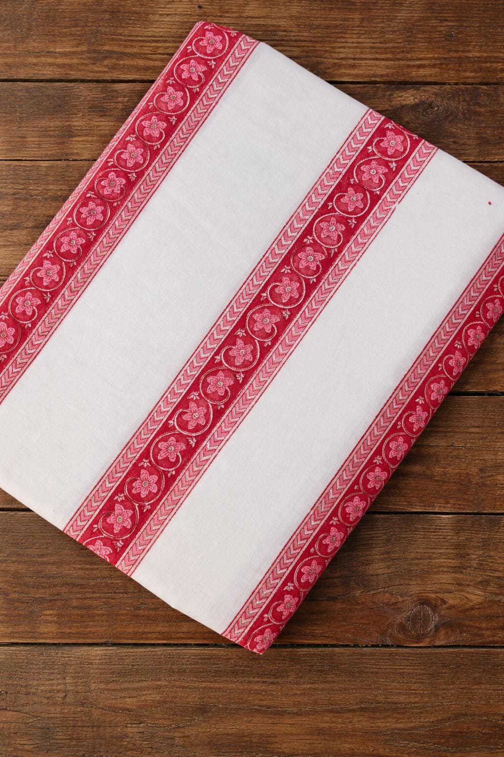 White & Red Floral Border Block Print Floral Cotton Fabric, Hand Block Print Fabric, Indian Cotton Fabric, Quilting Loose Running Fabric