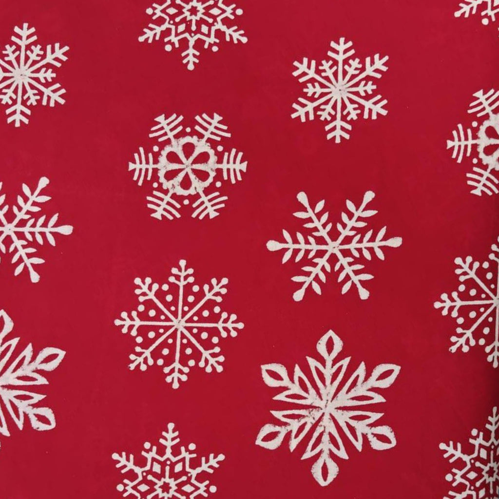 Red Christmas Cushion Cover, Cotton Snowflake Pillow Cover, Festive Holiday Decor, 16x16 Xmas Throw Pillow, Winter Christmas Home Accent