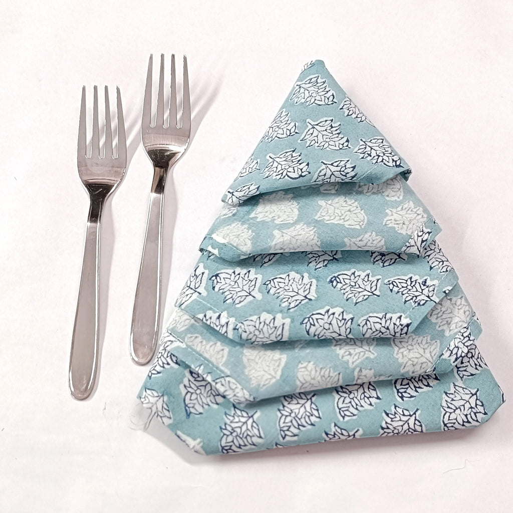 Hand Block Print Cotton Napkin Set, Blue Floral Cloth Napkins, Eco Friendly Reusable Dinner Napkins, Boho Table Linen, Sustainable Kitchen Decor, Set of 4