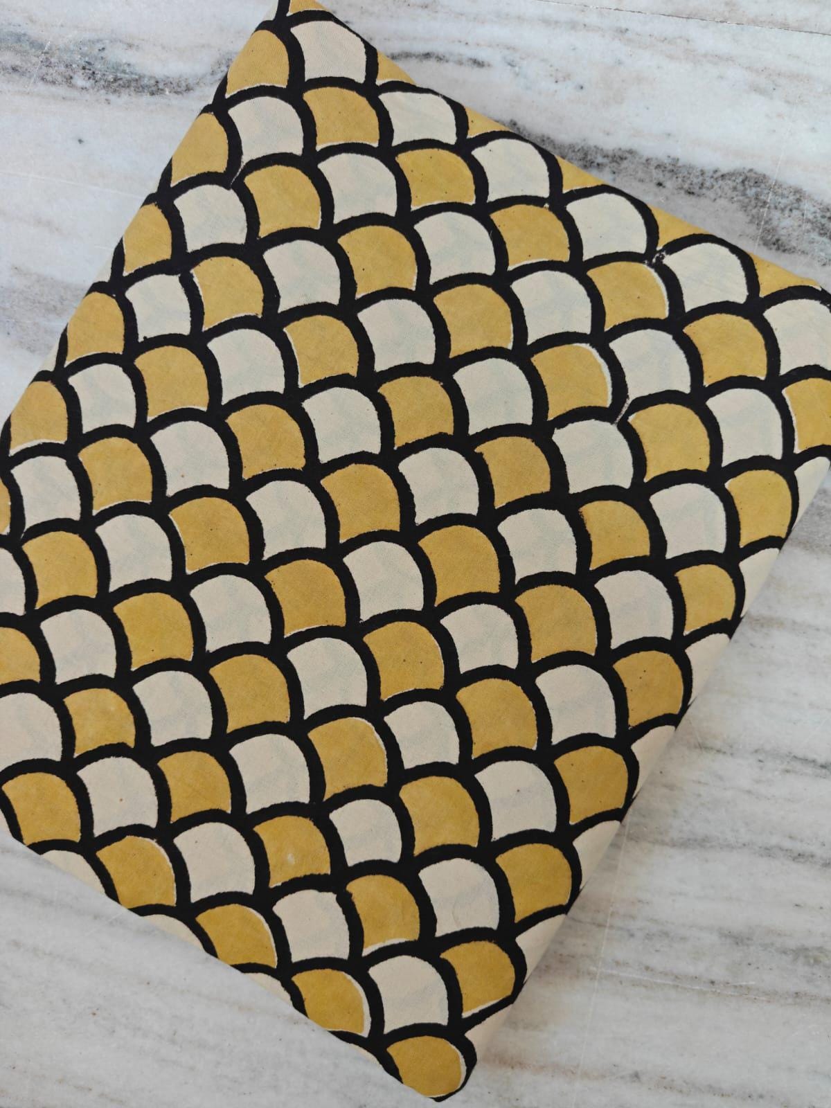 Hand Block Print Cotton Fabric, Mustard & Cream Scallop Pattern, Geometric Indian Textile, Cushion Covers, Quilting Craft Fabric