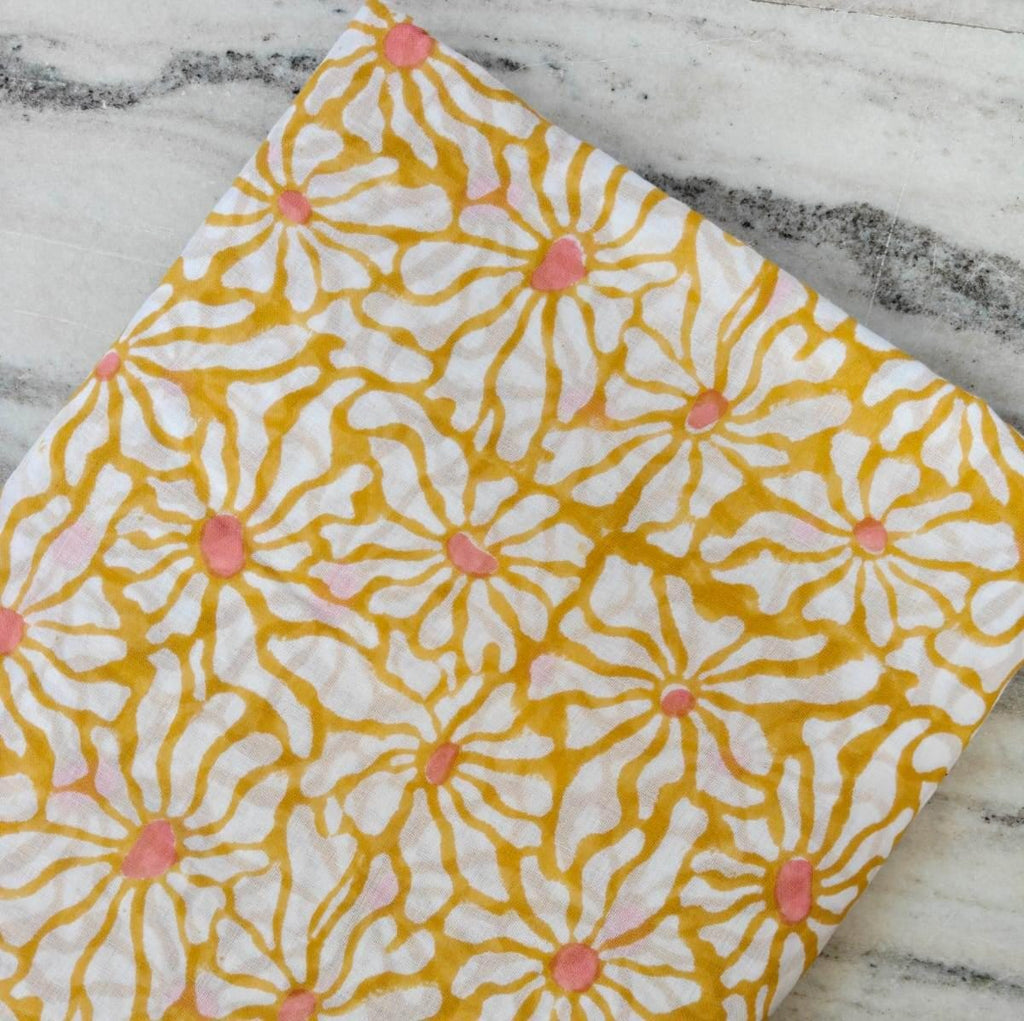 Yellow Daisy Floral Cotton Fabric, Soft Cotton Floral 100% Cotton Fabric By The Yard, Quilting, Sewing, Dressmaking, Textile Fabric