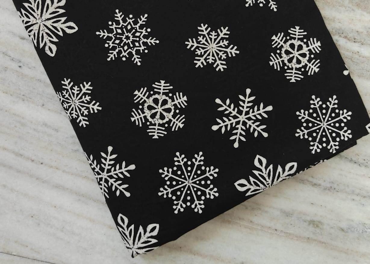 Black Cotton Fabric with White Snowflake Print, Christmas Winter Fabric by the Yard, Quilting, Sewing & Holiday Crafts, Loose Running Fabric