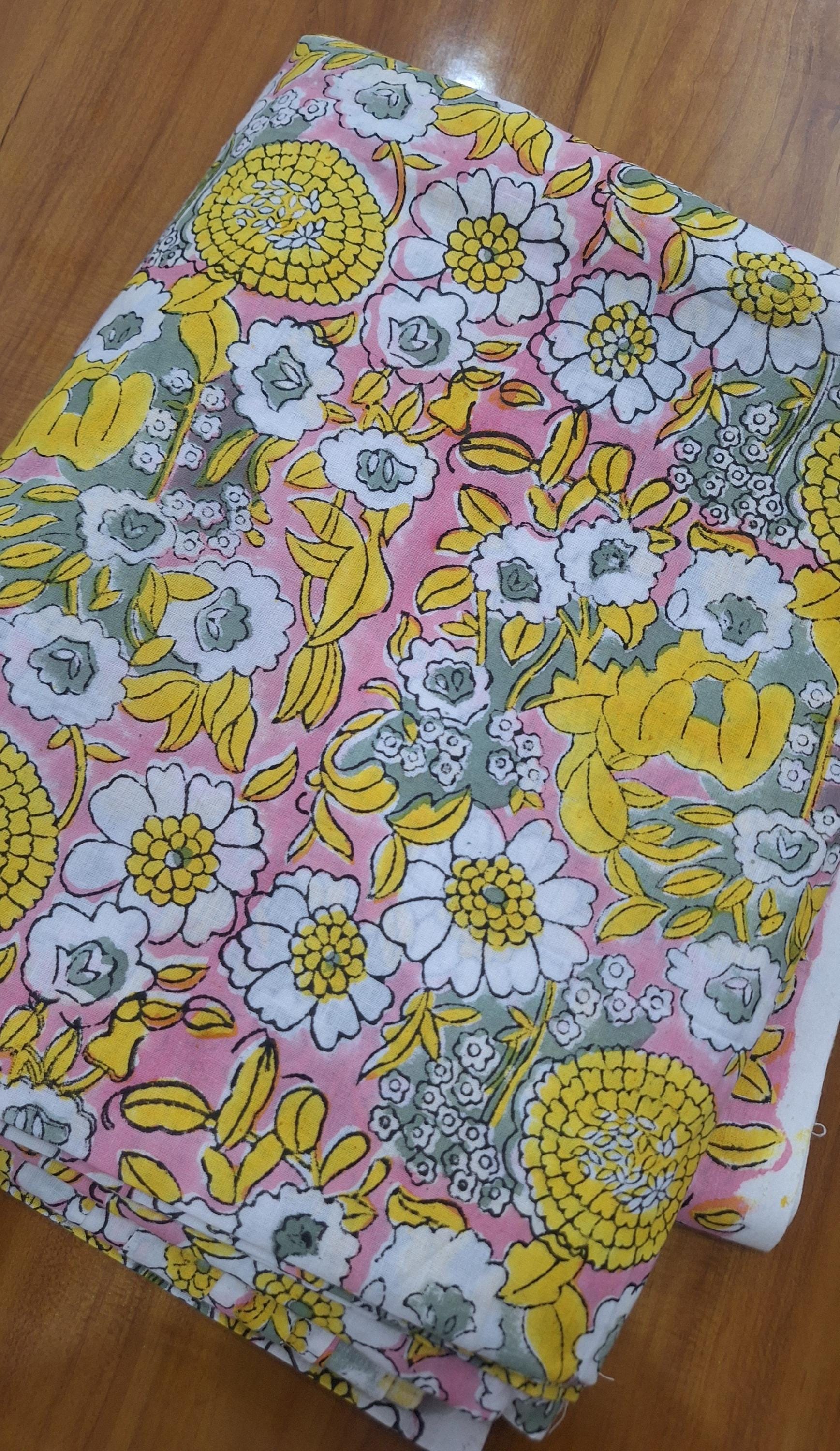 Pink Floral Cotton Fabric, Vintage Style Flower Print Cotton, Soft Lightweight Fabric for Dressmaking, Quilting & Crafts, Cottagecore Fabric
