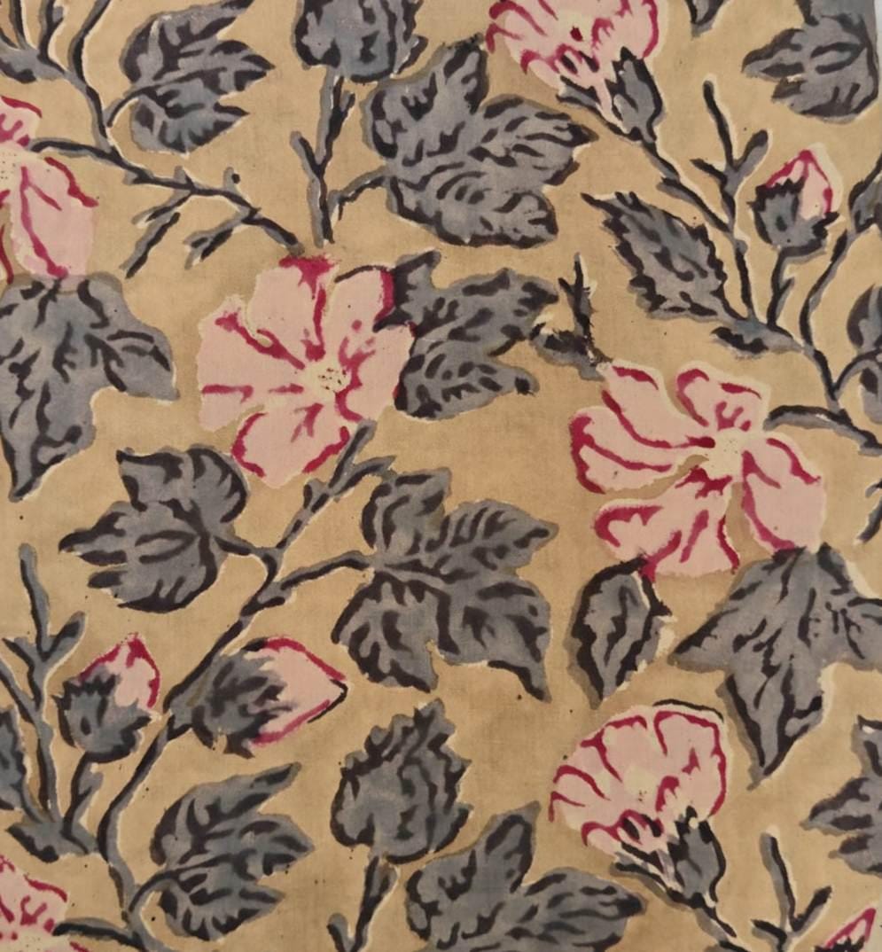 Green Cotton Fabric, Indian Soft Cotton by the Yard, Textile Fabric, Napkins, Table Cover Fabric, Floral Dressmaking Fabric, Christmas Decor