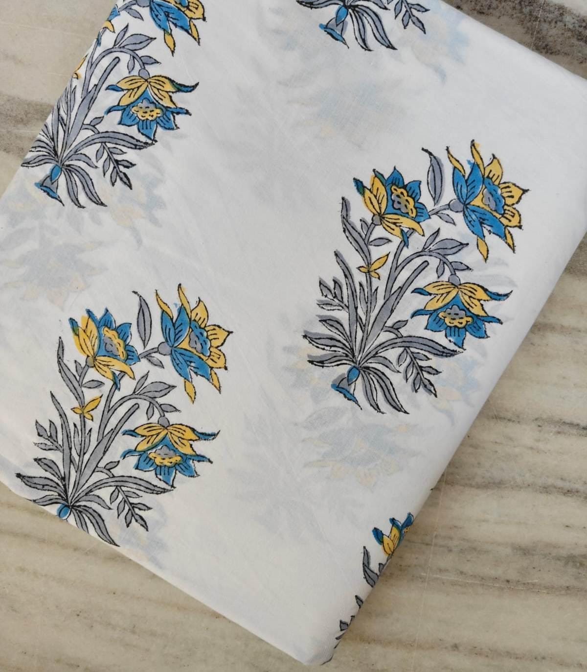 Summer Floral Cotton Fabric, Soft Printed Cotton Fabric by the Yard Blue Yellow Flower Pattern for Dressmaking Breathable Cotton for Dresses