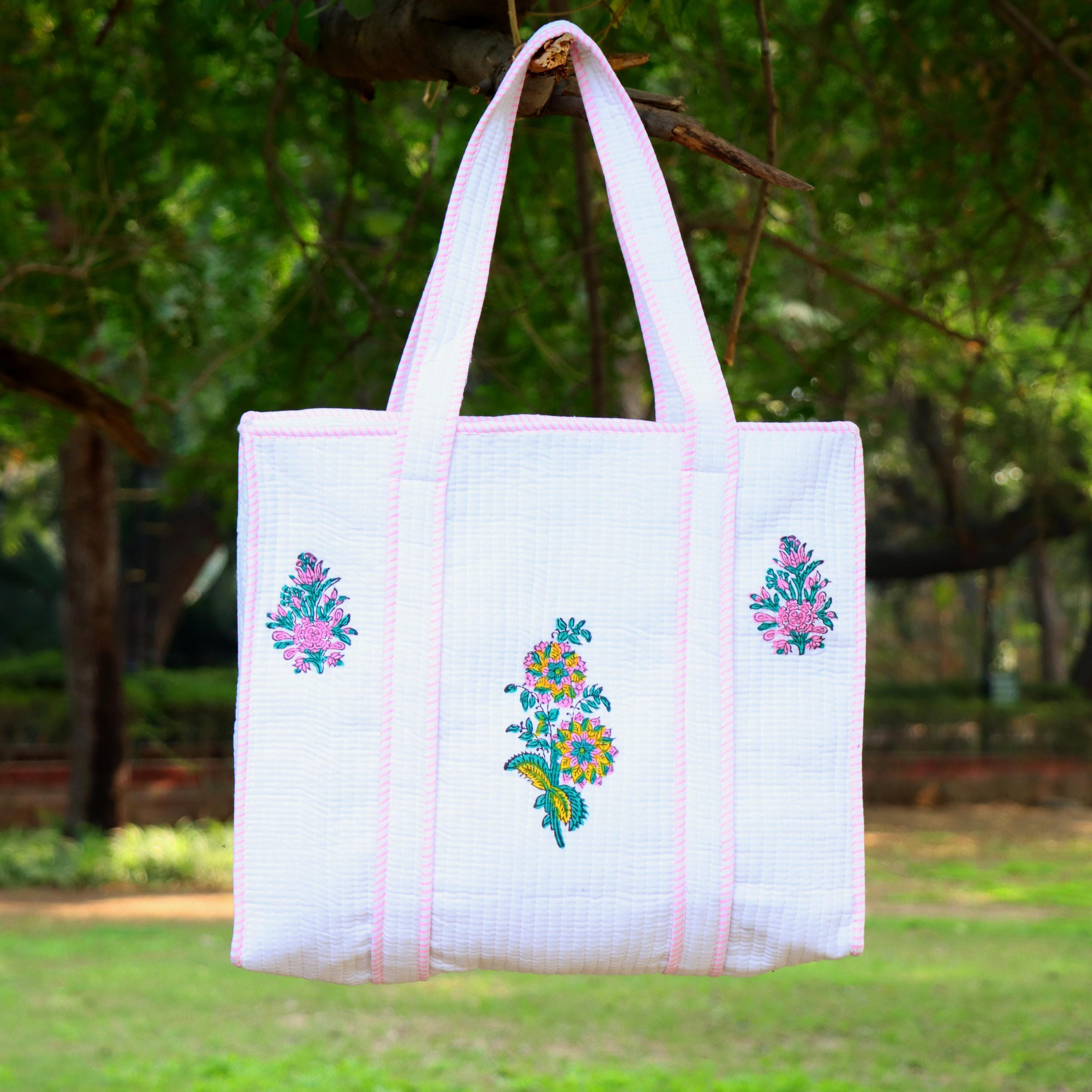 Hand Block White Cotton Floral Block Print Shoulder Bag, Handmade Quilted Tote Bag, Quilted Tote Bag, Indian Bags Shopping Bags, Women's Bag