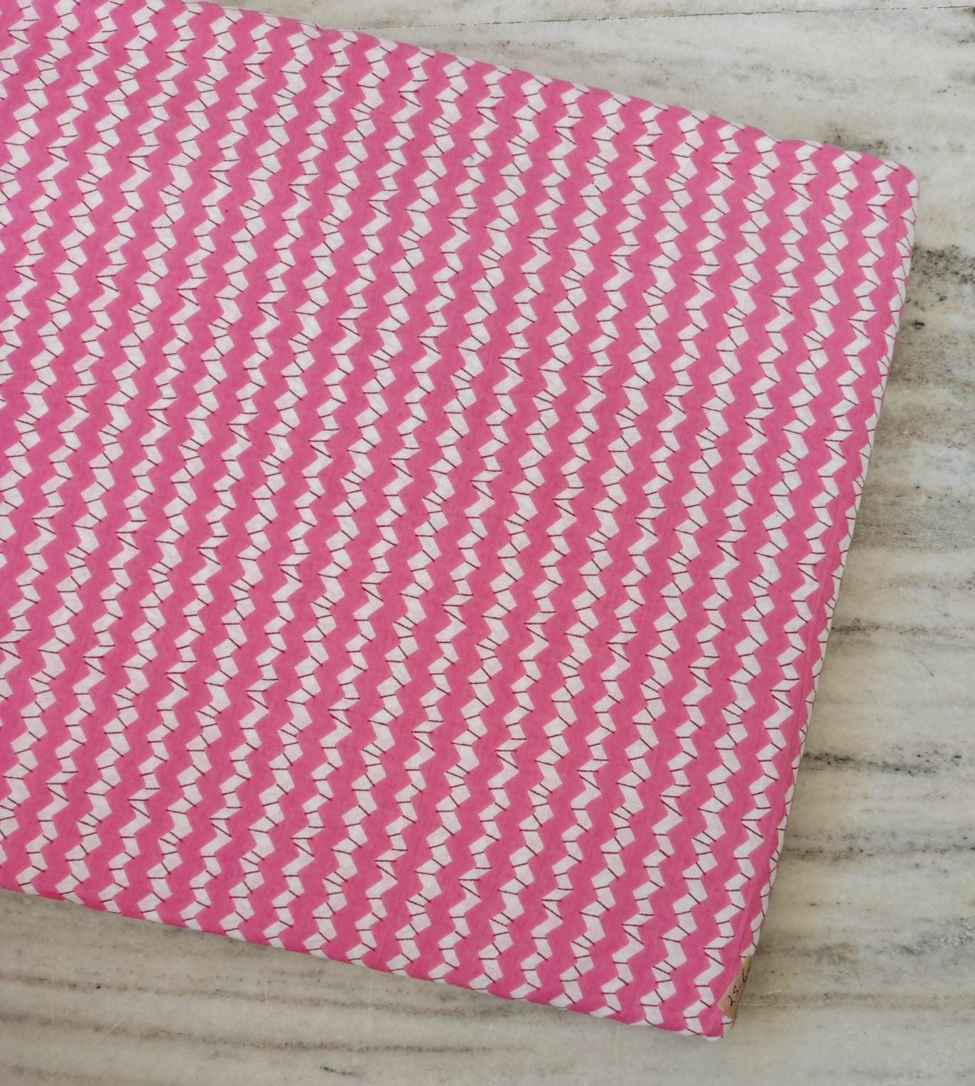 Pink Zigzag Cotton Fabric, Geometric Chevron Print Fabric, Modern Pattern Fabric by Yard, Quilting Sewing Craft Fabric, Soft Cotton Material