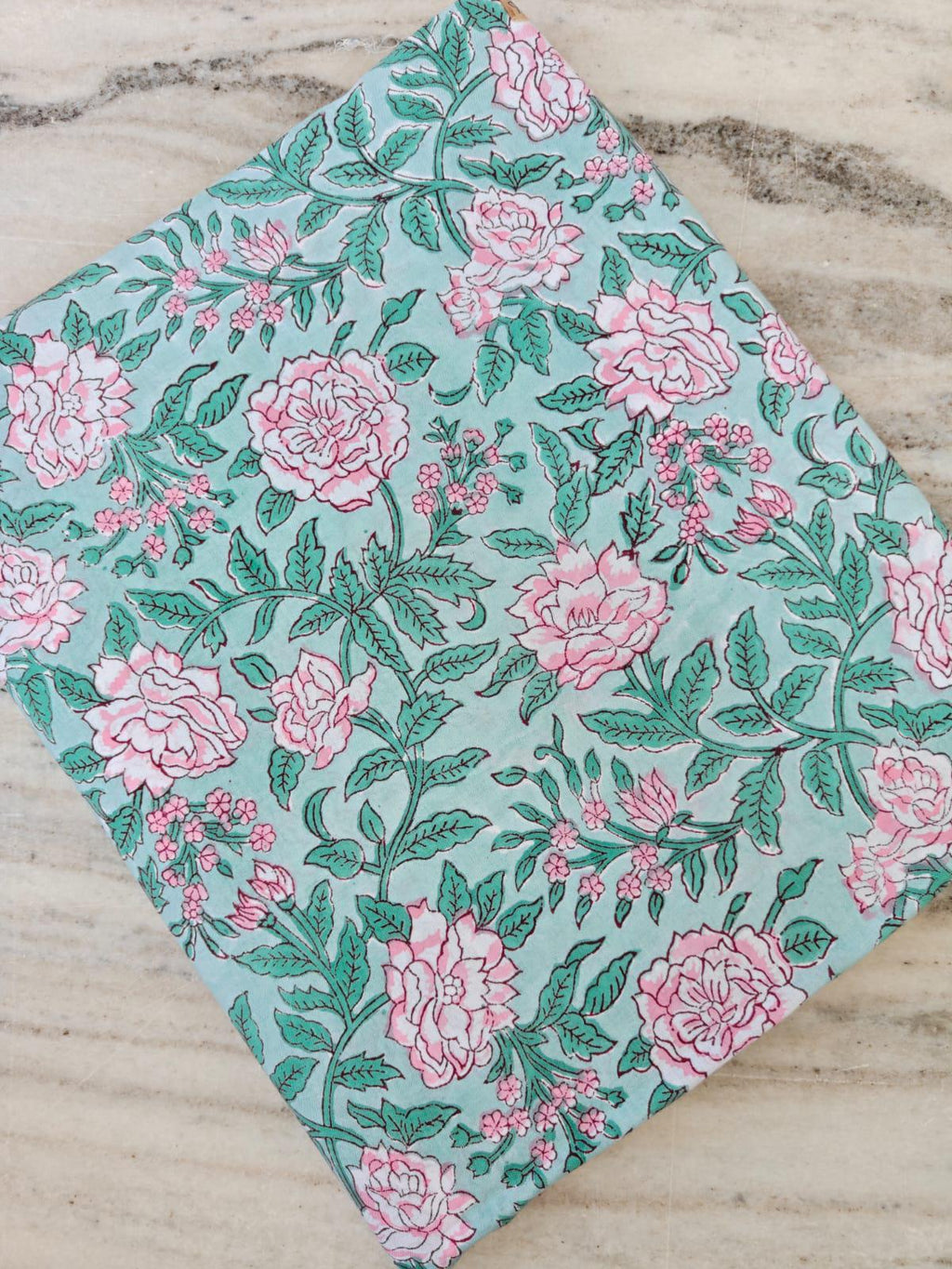 Green Floral Cotton Fabric, 100% Soft Printed Cotton by the Yard, Quilting, Sewing, Dressmaking, Textile Fabric, Loose Running Fabric