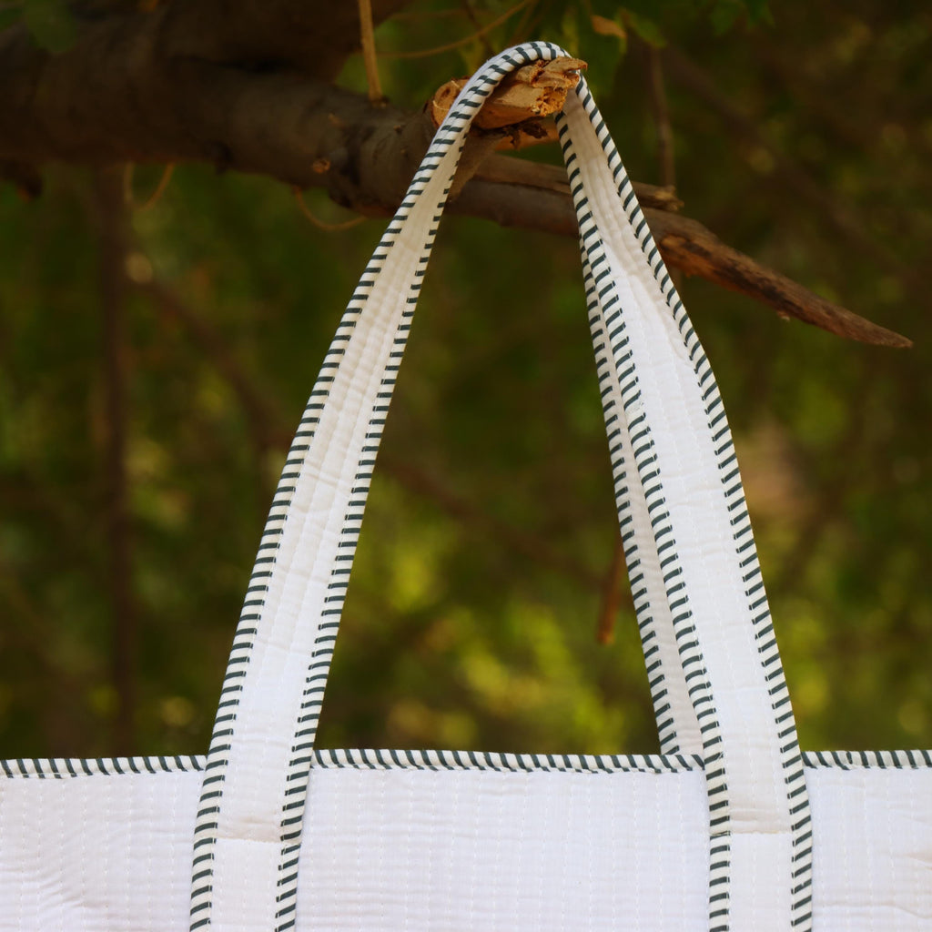 Hand Block White Cotton Floral Block Print Shoulder Bag, Handmade Quilted Tote Bag, Quilted Tote Bag, Indian Bags Shopping Bags, Women's Bag