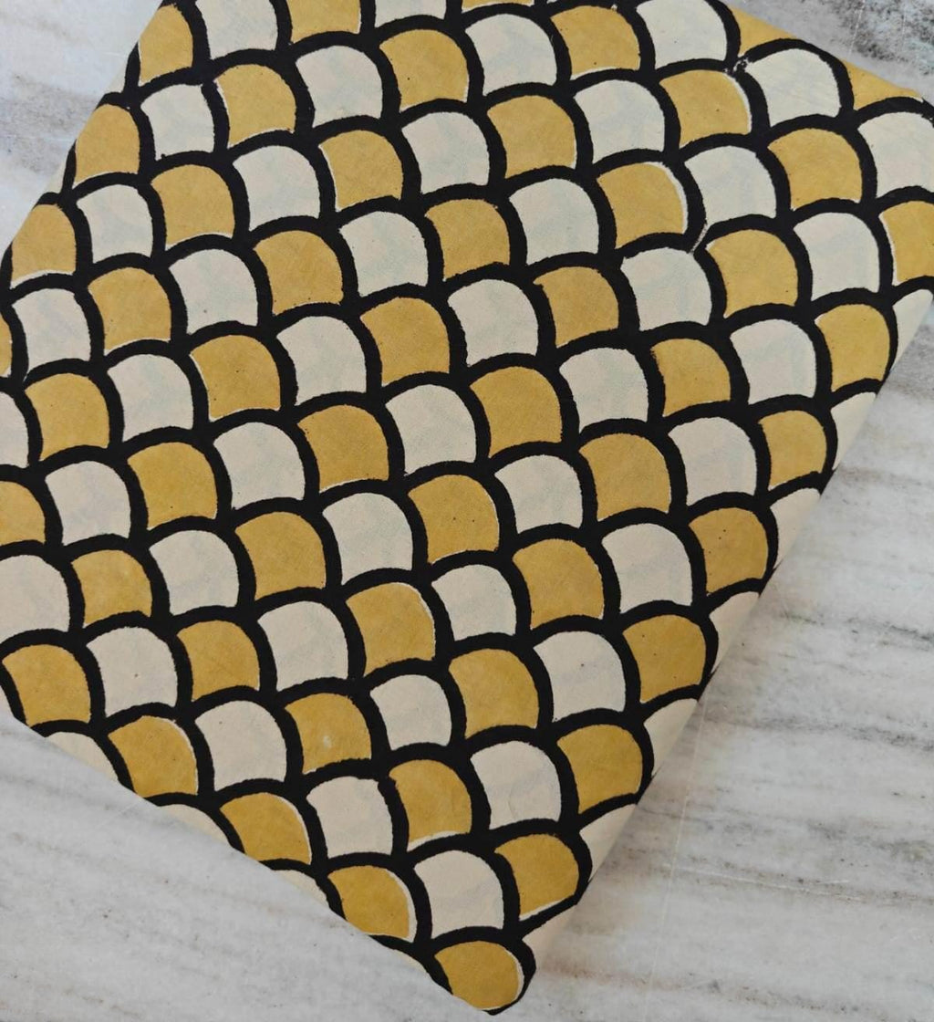 Hand Block Print Cotton Fabric, Mustard & Cream Scallop Pattern, Geometric Indian Textile, Cushion Covers, Quilting Craft Fabric