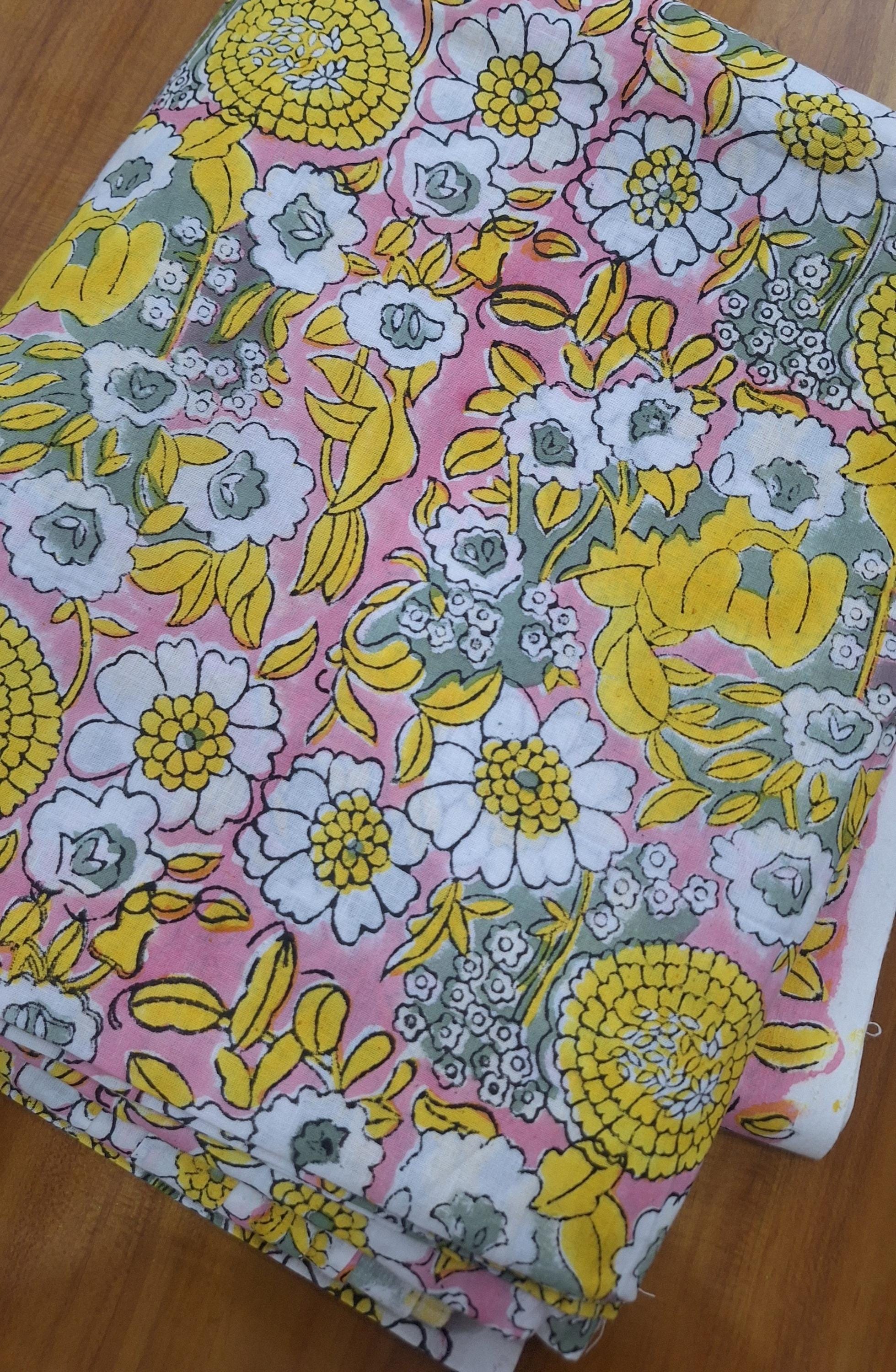 Pink Floral Cotton Fabric, Vintage Style Flower Print Cotton, Soft Lightweight Fabric for Dressmaking, Quilting & Crafts, Cottagecore Fabric