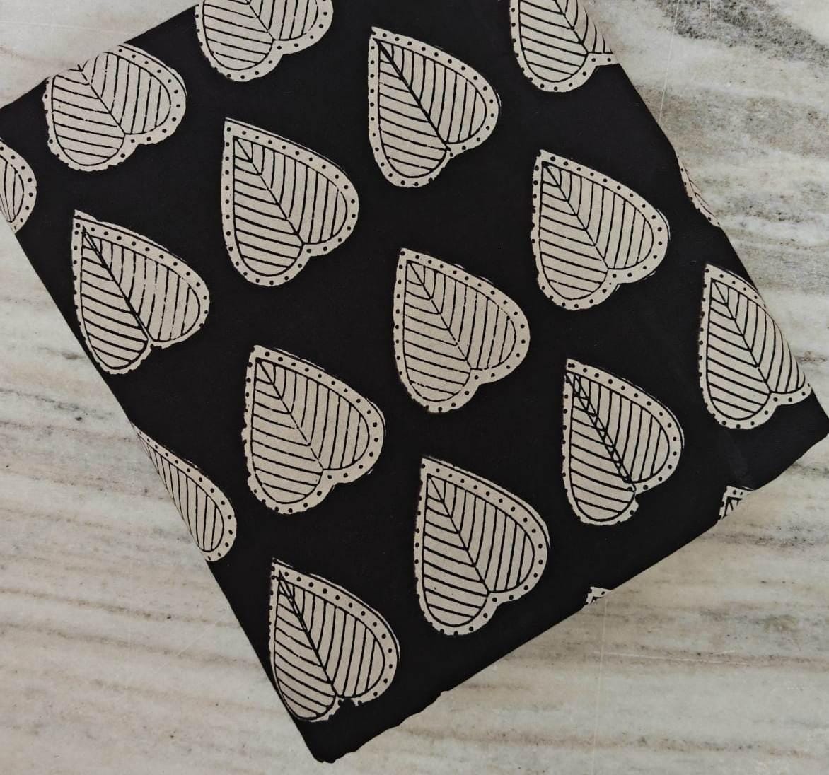 Black & White Leaf Print Cotton Fabric, Hand Block Print Style Indian Cotton, Craft Fabric by the Yard – Quilting, Dressmaking Home Decor