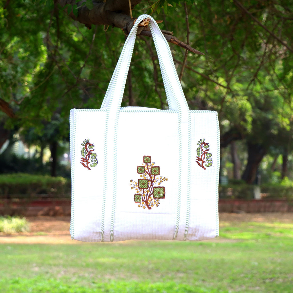 Handmade White Quilted Tote Bag with Embroidery | Floral Cotton Handbag | Minimalist Everyday Tote | Lightweight Shoulder Bag | Gift for Her