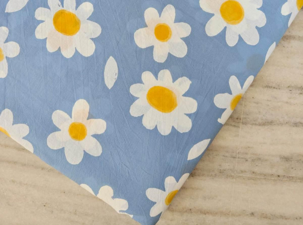 Blue Daisy Cotton Fabric, Floral Cotton Fabric by the Yard, Retro Daisy Fabric, Napkins Fabric, Table Cover Fabric, Curtains Loose Fabric