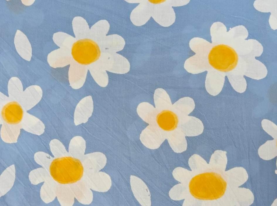 Blue Daisy Cotton Fabric, Floral Cotton Fabric by the Yard, Retro Daisy Fabric, Napkins Fabric, Table Cover Fabric, Curtains Loose Fabric