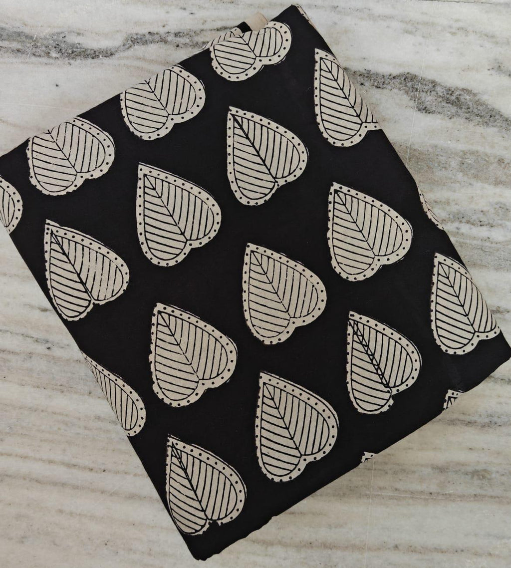 Black & White Leaf Print Cotton Fabric, Hand Block Print Style Indian Cotton, Craft Fabric by the Yard – Quilting, Dressmaking Home Decor