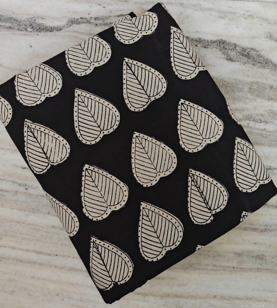 Black & White Leaf Print Cotton Fabric, Hand Block Print Style Indian Cotton, Craft Fabric by the Yard – Quilting, Dressmaking Home Decor
