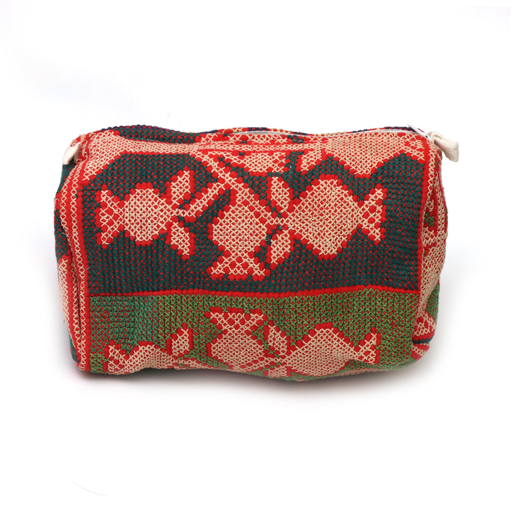 Handcrafted Embroidered Fabric Jewellery Pouch with Zip Closure, Jewellery Bag, Kantha Travel Pouch, Indian Textile Storage Pouch, Gifts