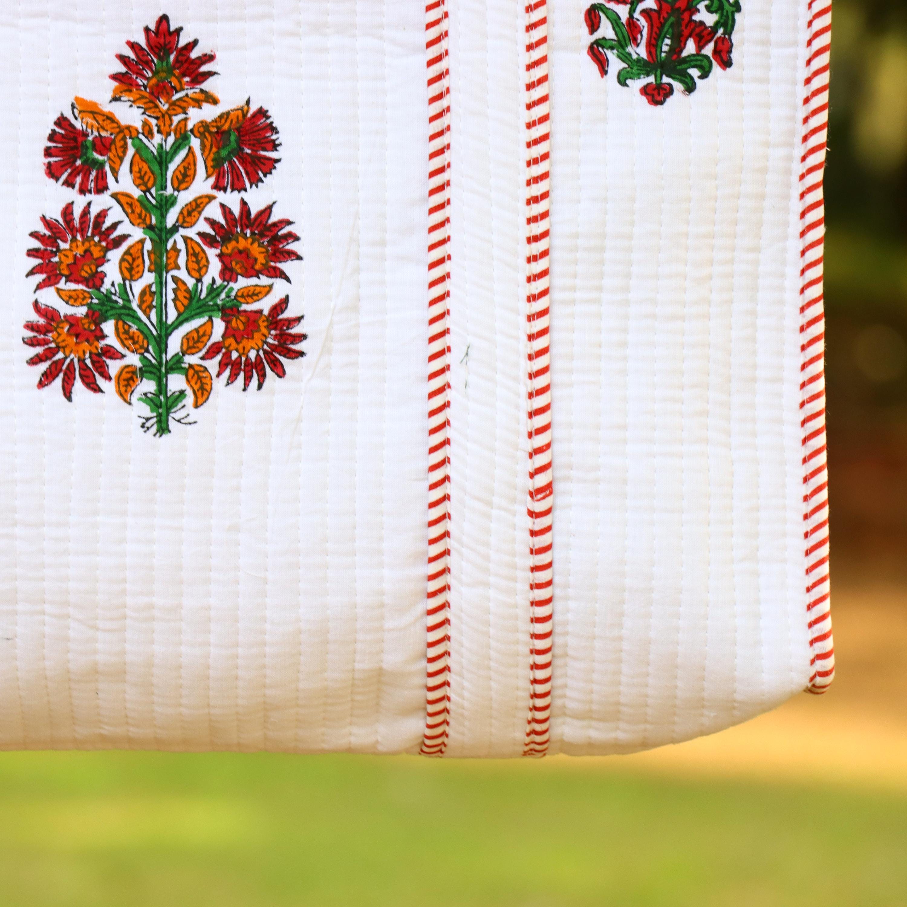 White Floral Cotton Tote Bag, Handmade Quilted Shoulder Bag, Block Print Tote Bag, Eco Friendly Reusable Shopping Bag, Everyday Gift for Her