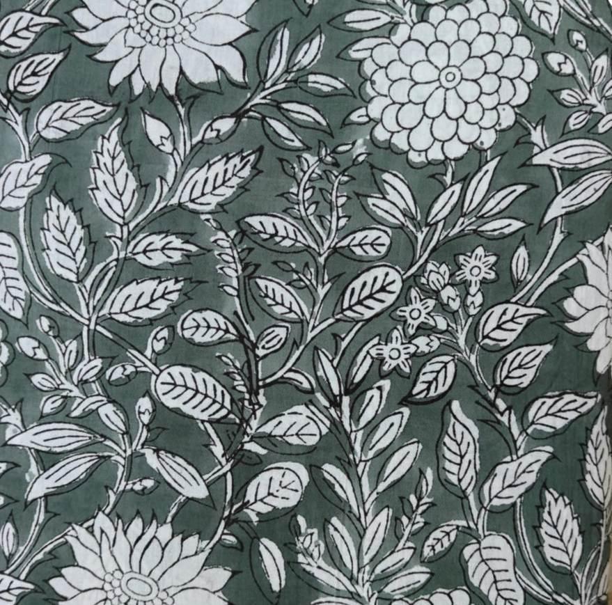 Green White Floral Hand Block Print Cotton Fabric by Yard, Botanical Indian Cotton Fabric for Sewing, Quilting & Home Decor, Loose Fabric