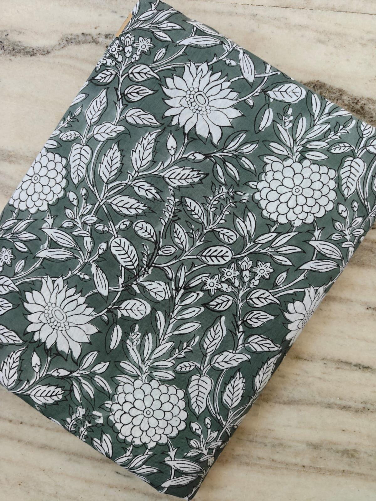 Green White Floral Hand Block Print Cotton Fabric by Yard, Botanical Indian Cotton Fabric for Sewing, Quilting & Home Decor, Loose Fabric