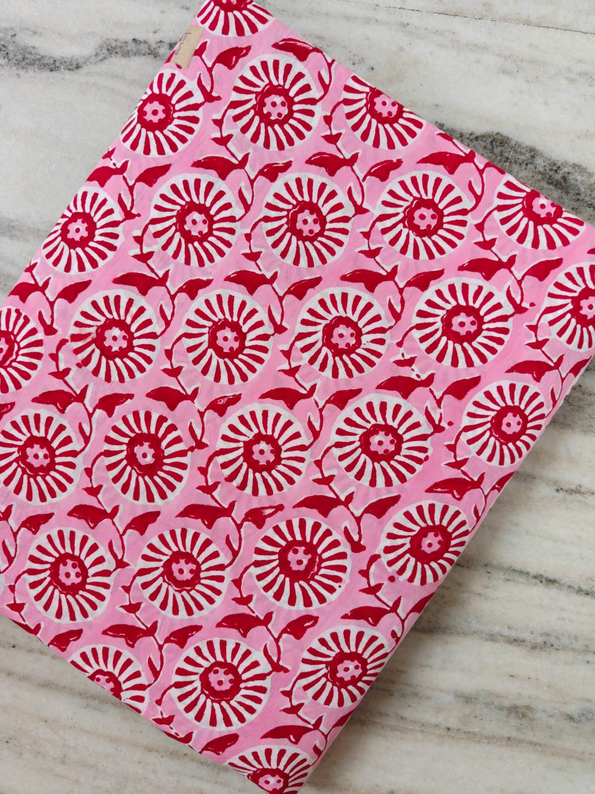 Pink Red Floral Hand Block Print Cotton Fabric by the Yard, Daisy Flower Indian Cotton Fabric for Quilting, Sewing Dressmaking, Loose Fabric
