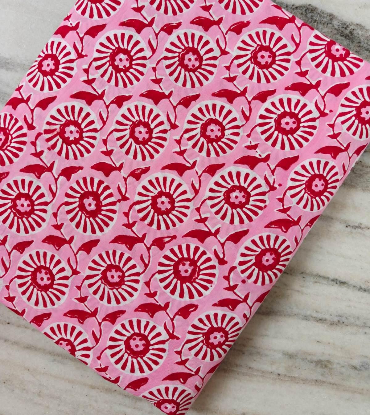 Pink Red Floral Hand Block Print Cotton Fabric by the Yard, Daisy Flower Indian Cotton Fabric for Quilting, Sewing Dressmaking, Loose Fabric